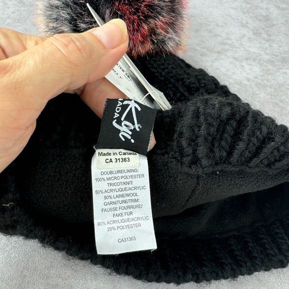 Kyi Kyi Canada Pouf Pom Pom Hat NWT - Picture 9 of 11